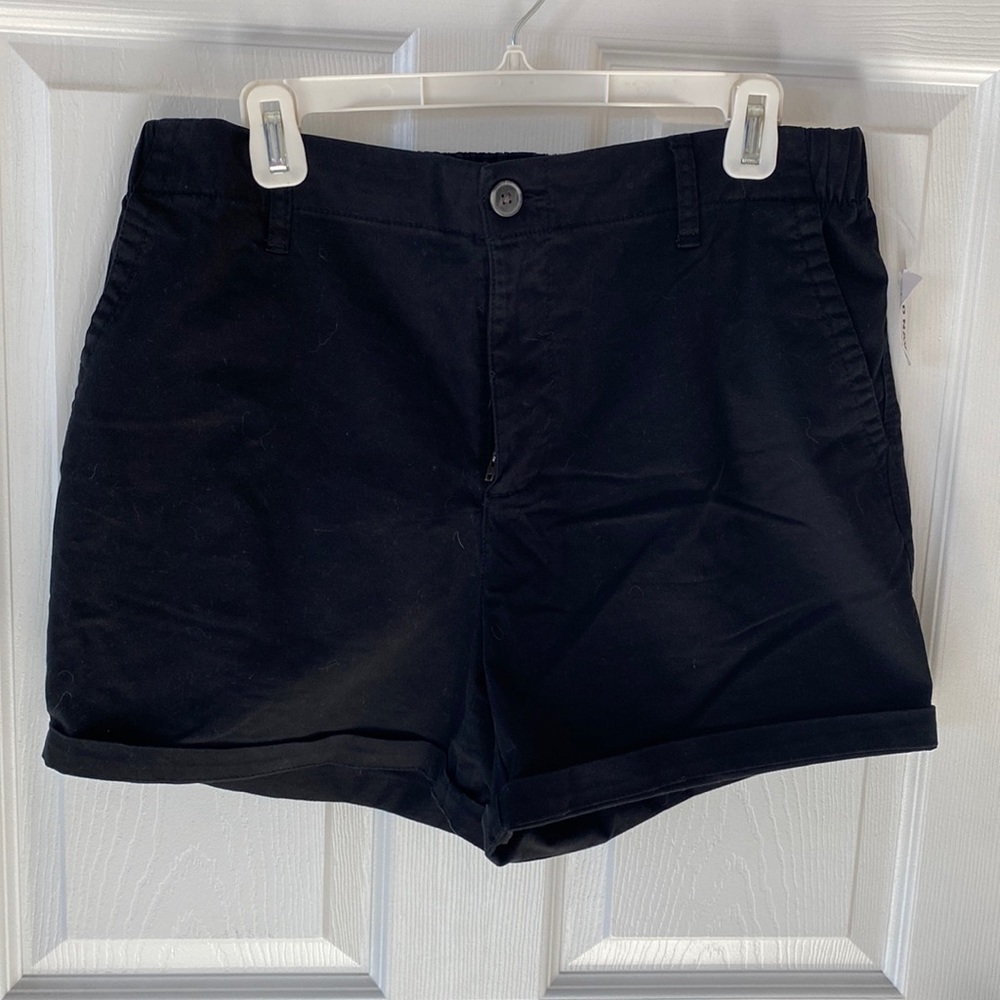 NWT Old Navy Black Everyday Short 3.5” inseam